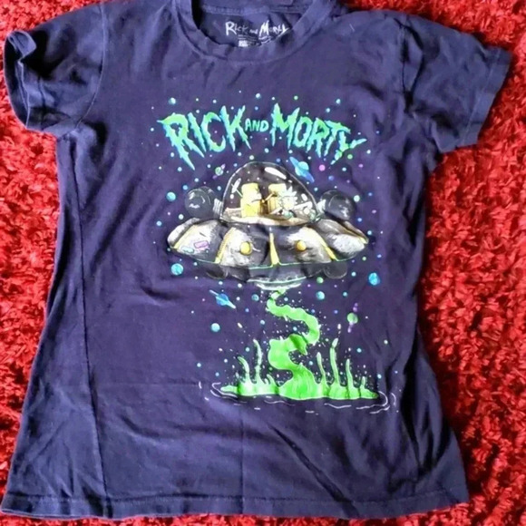 Bundle Womens size M Tee shirts FIRM LOWEST PRICE - Picture 5 of 7